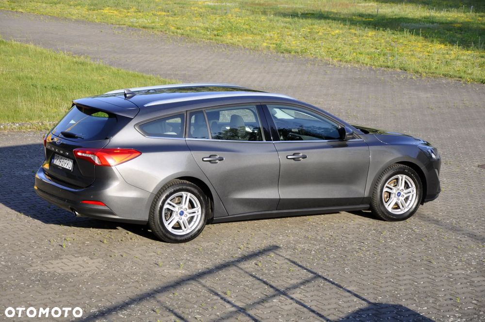 Ford Focus 1.5 EcoBlue STart-Stopp-System TITANIUM - 10