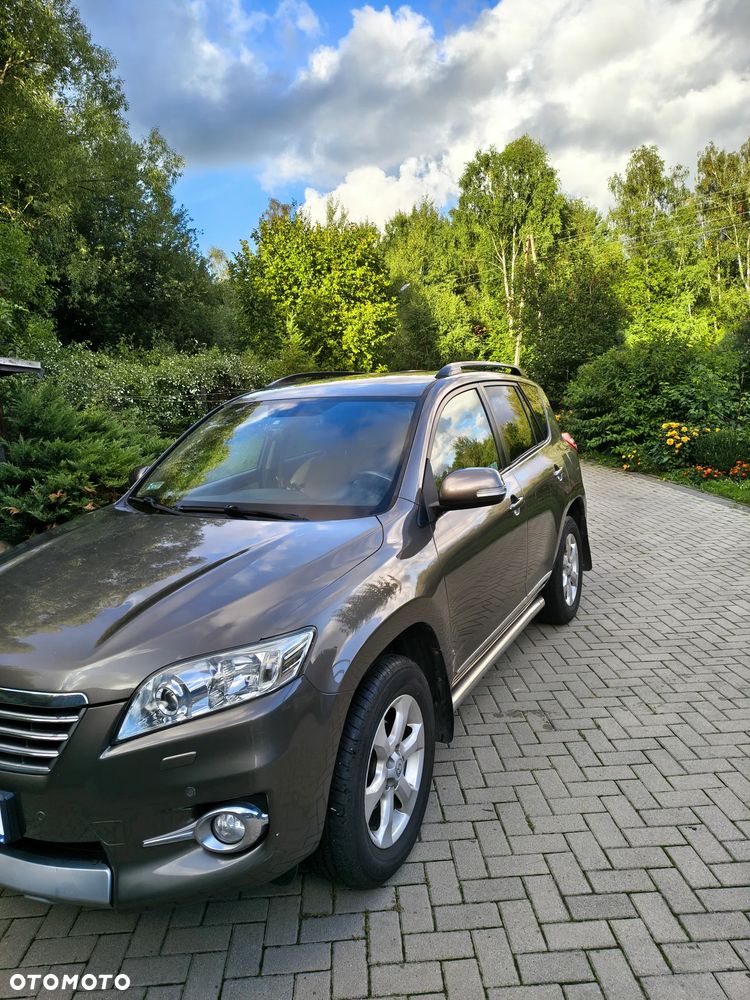 Toyota RAV4 - 3