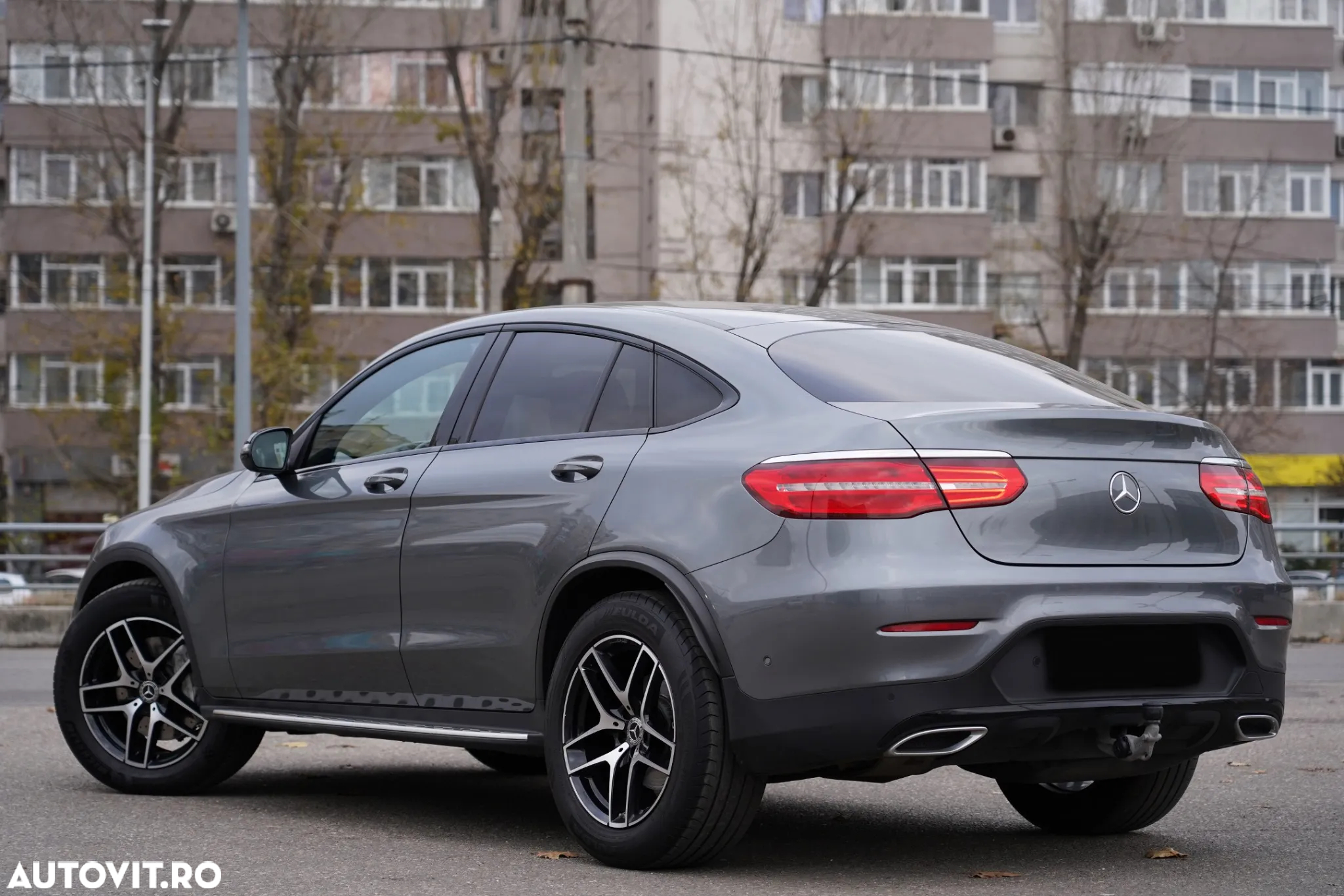Mercedes-Benz GLC Coupe 220 d 4Matic 9G-TRONIC AMG Line - 13
