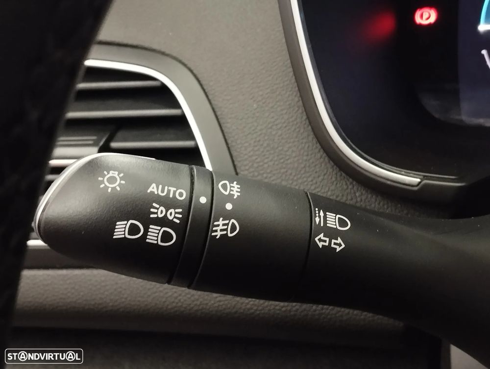 Renault Mégane 1.6 Plug-In Intens - 21