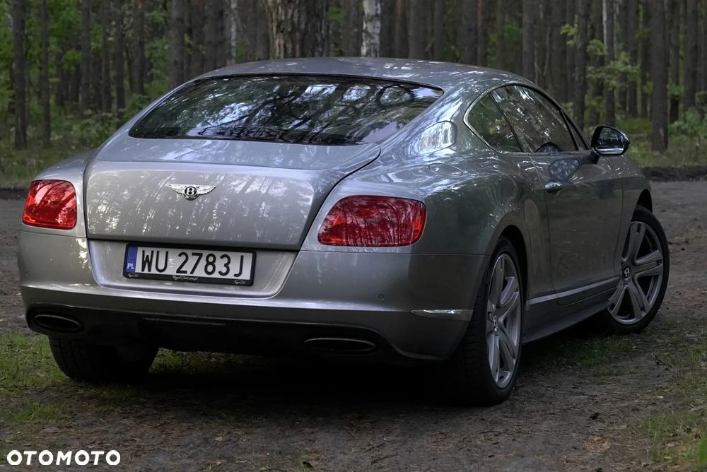 Bentley Continental GT - 7