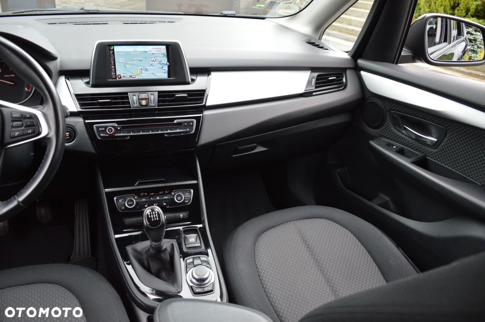 BMW Seria 2 216d Advantage - 20