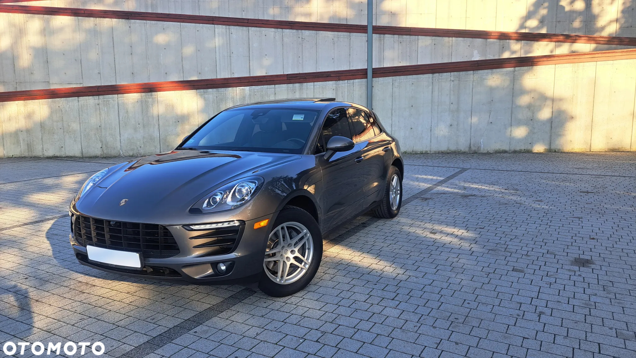 Porsche Macan - 2