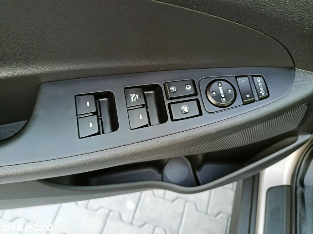 Hyundai Tucson - 16