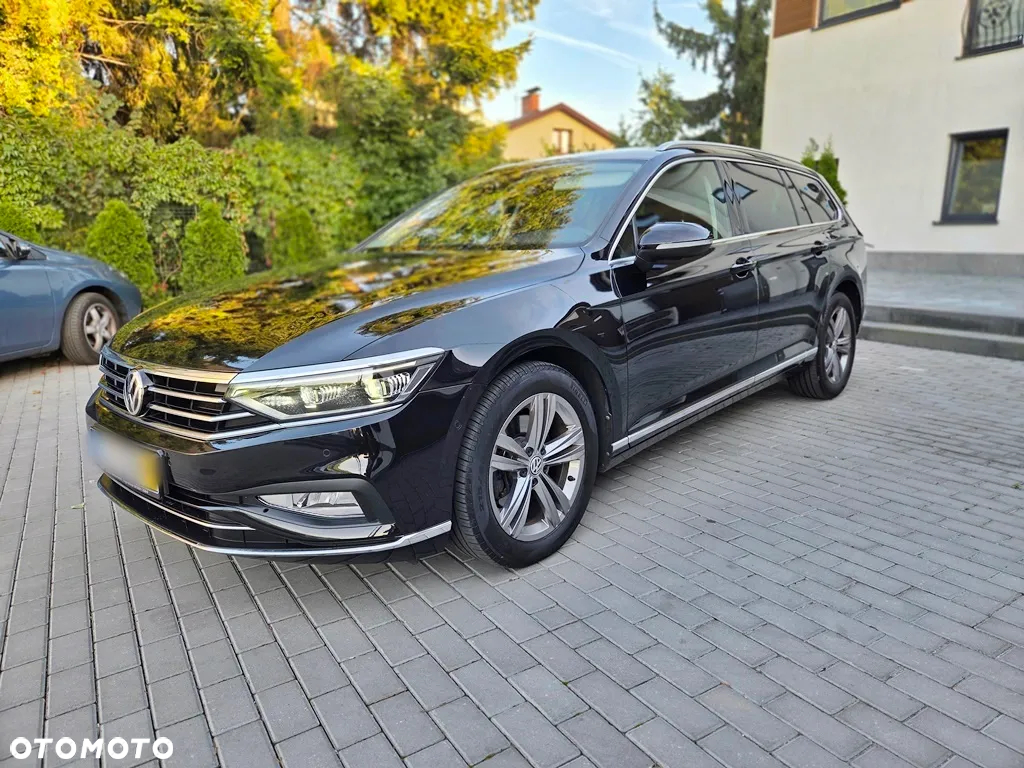 Volkswagen Passat - 2