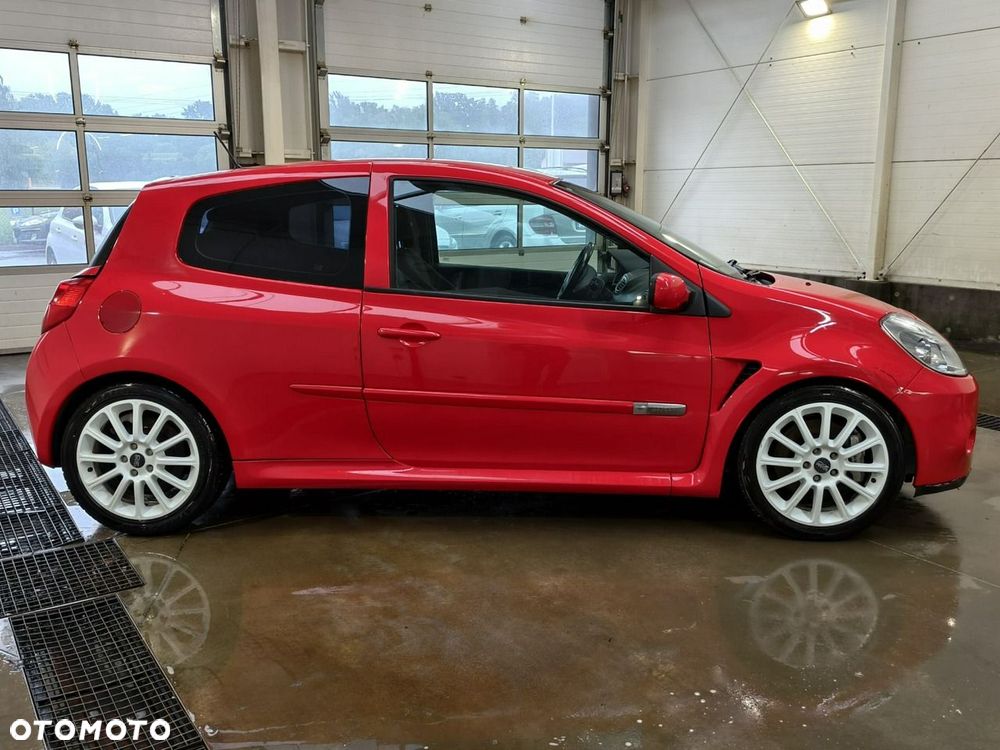 Renault Clio - 8