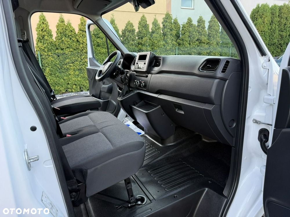 Renault Master - 15