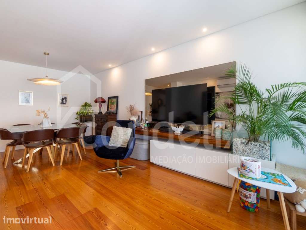 Apartamento T2 moderno junto à praia de Matosinhos Sul - Grande imagem: 4/36
