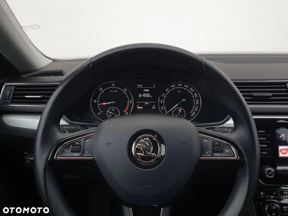 Skoda Superb 2.0 TDI Ambition DSG - 13