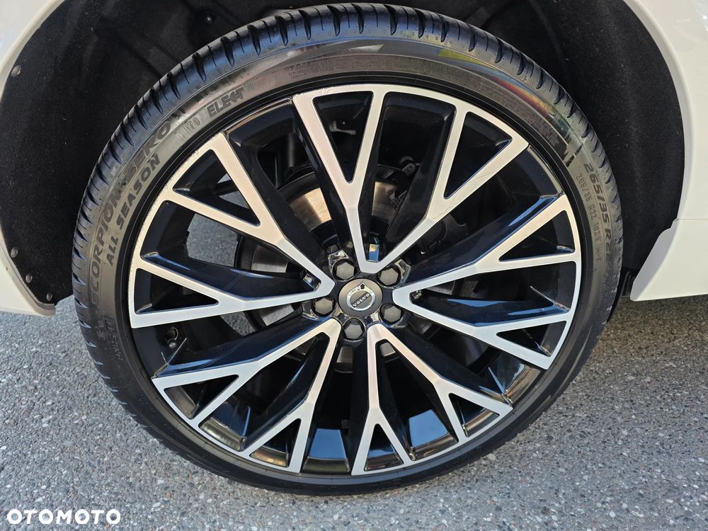 Volvo XC 60 D5 AWD R-Design - 28