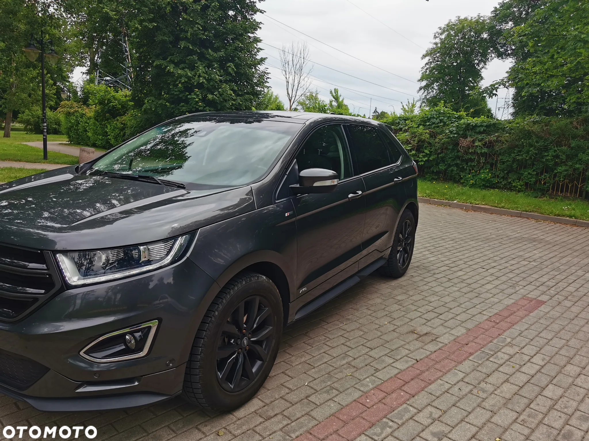 Ford Edge - 10
