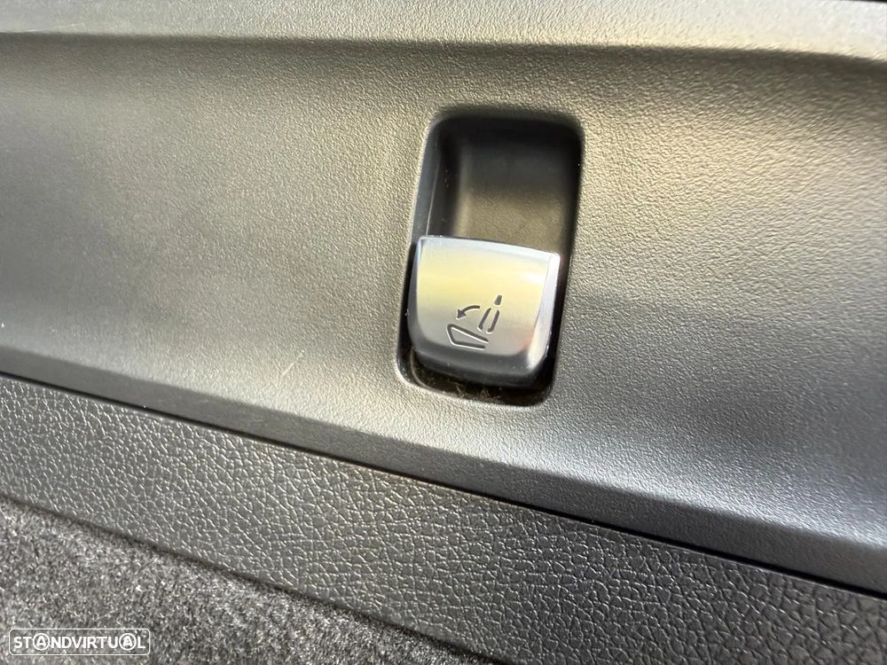 Mercedes-Benz GLC 250 d AMG Line 4-Matic - 38