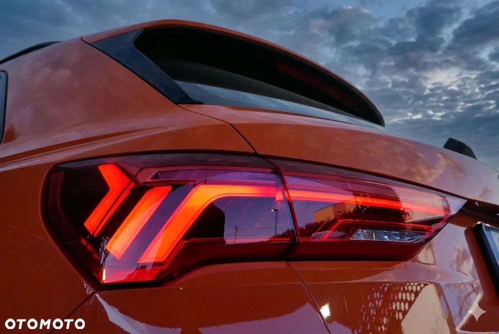 Audi Q3 40 TFSI Quattro S tronic - 2