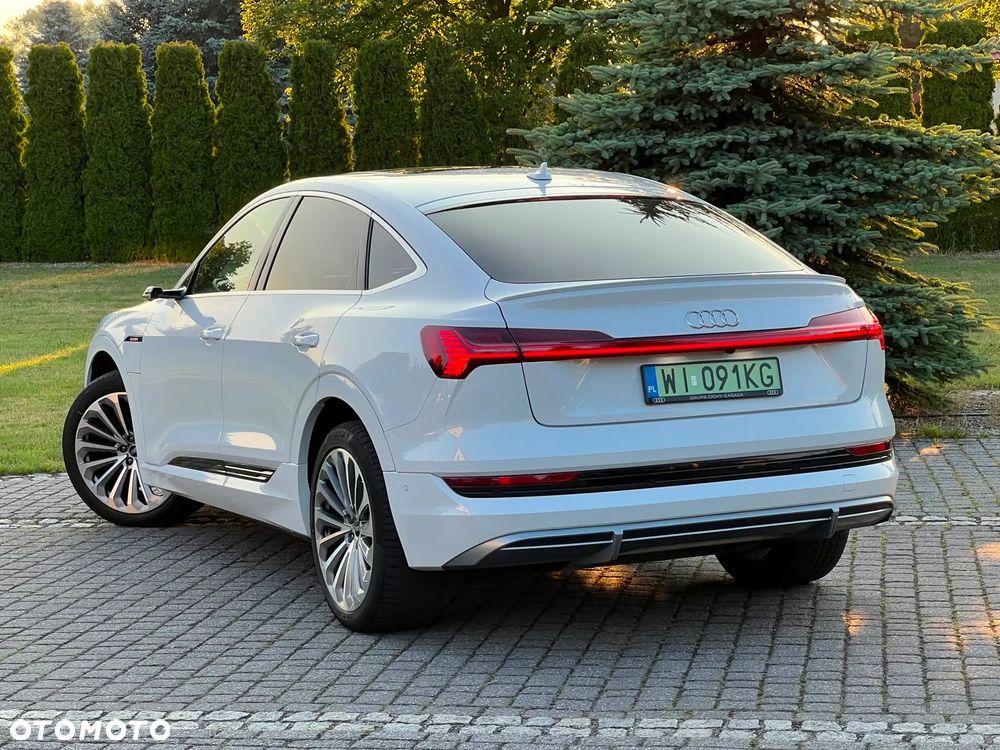 Audi e-tron Sportback 55 Quattro S Line - 9