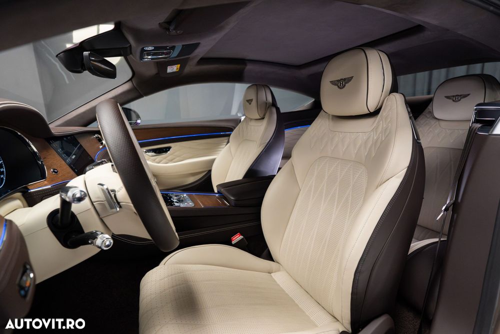 Bentley Continental V8 Azure - 28