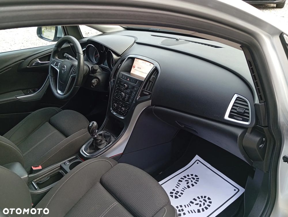 Opel Astra 1.4 Turbo Sport - 21