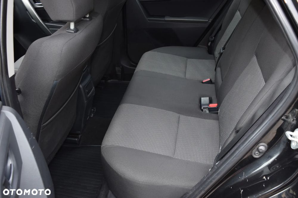 Toyota Auris 1.4 D-4D Design Edition - 16