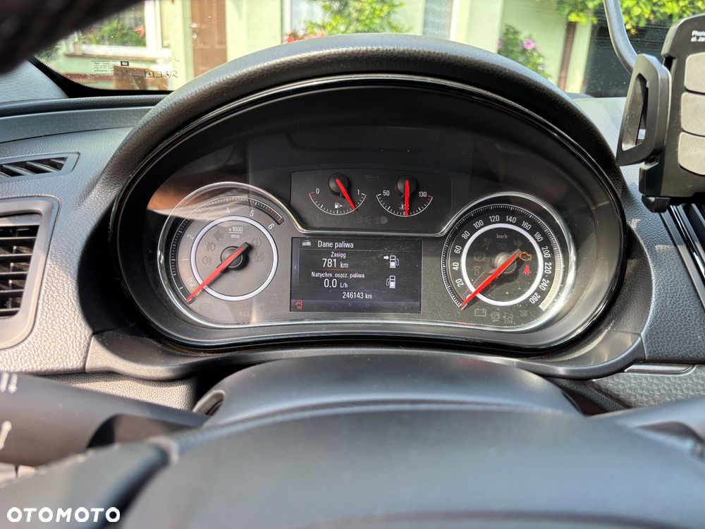 Opel Insignia 2.0 CDTI EcoFLEX S&S - 13