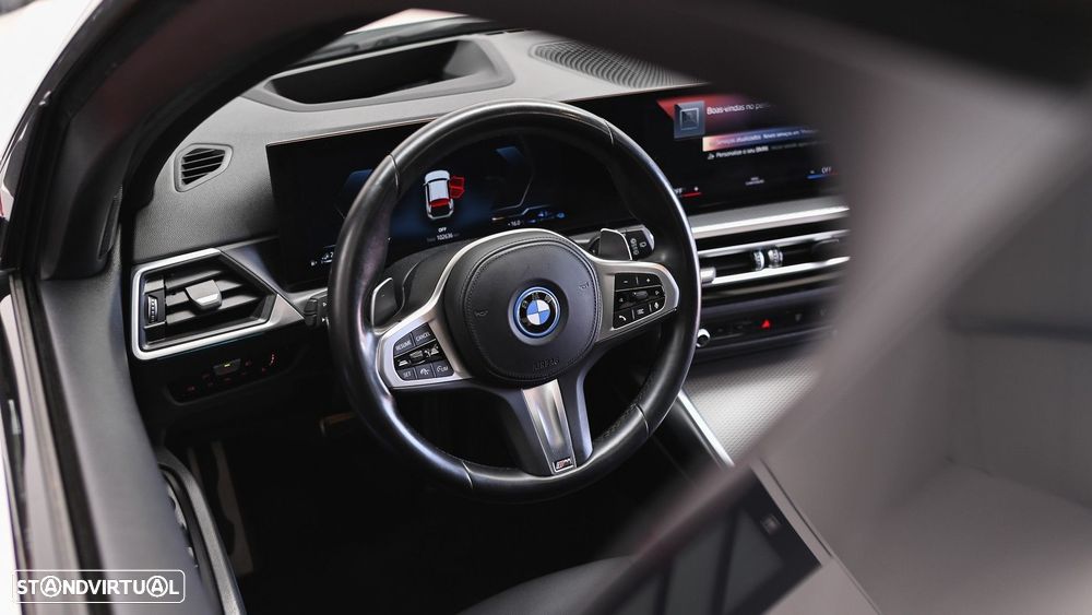 BMW 330 e Aut. M Sport - 55