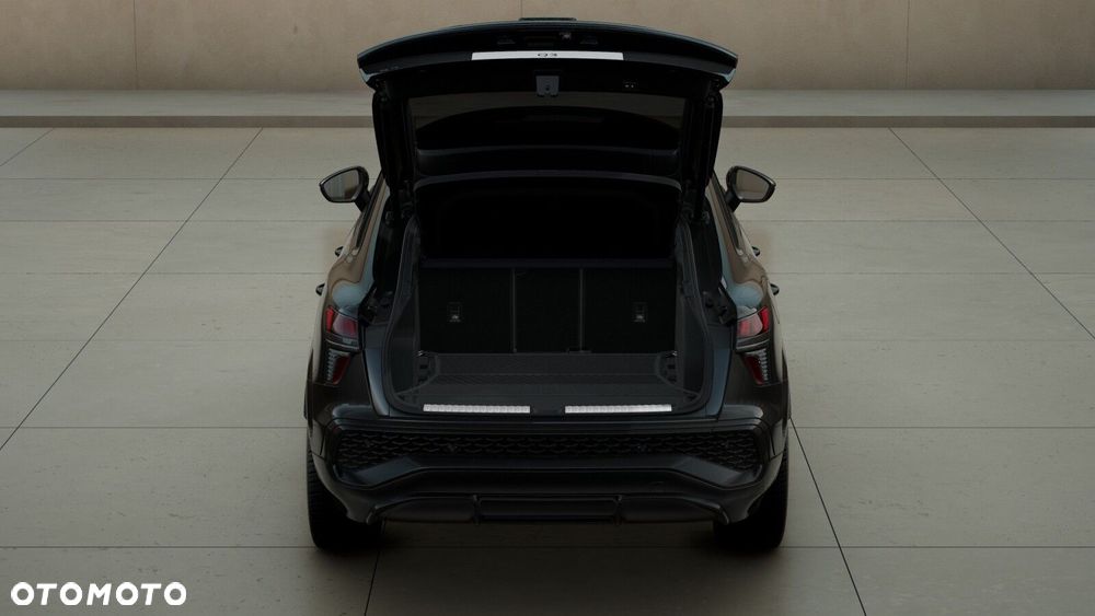 Audi Q3 Sportback - 12