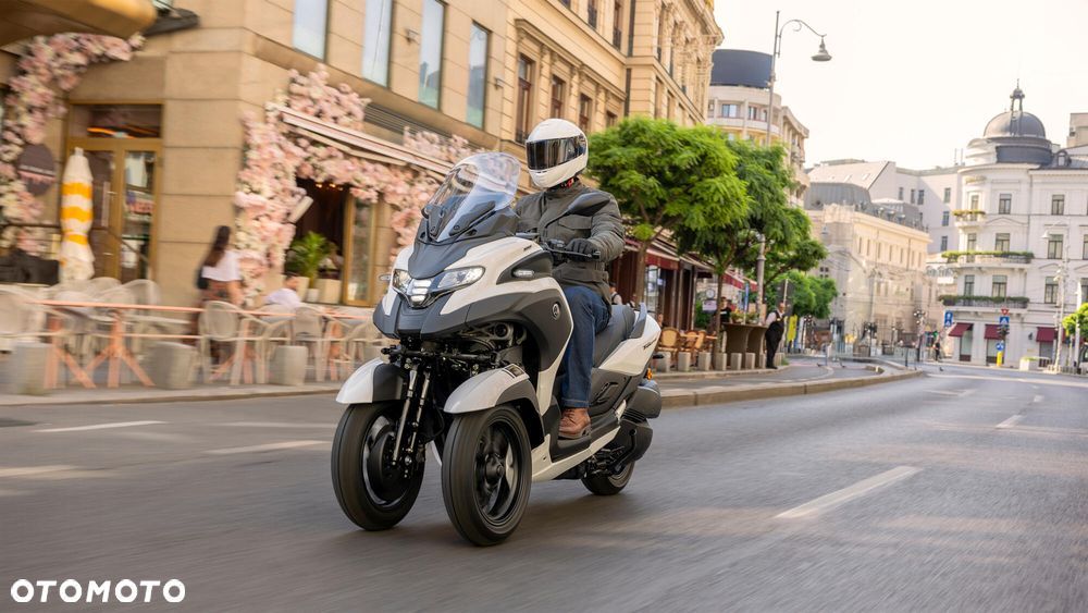 Yamaha Tricity - 12