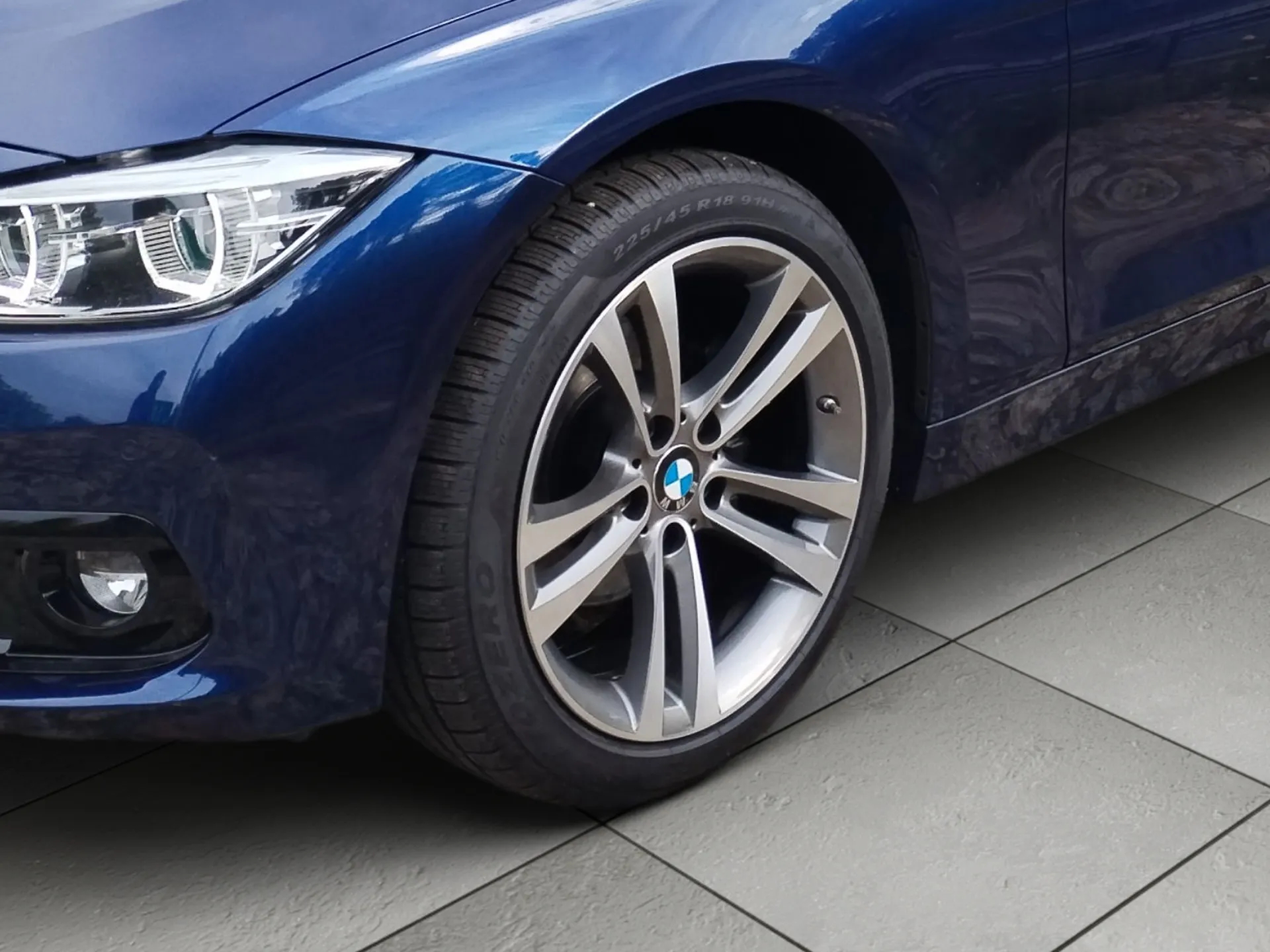 BMW 318 d Touring Line Luxury - 6