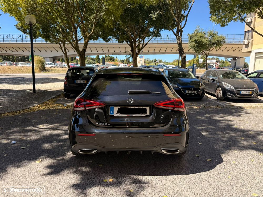 Mercedes-Benz A 250 e - 4