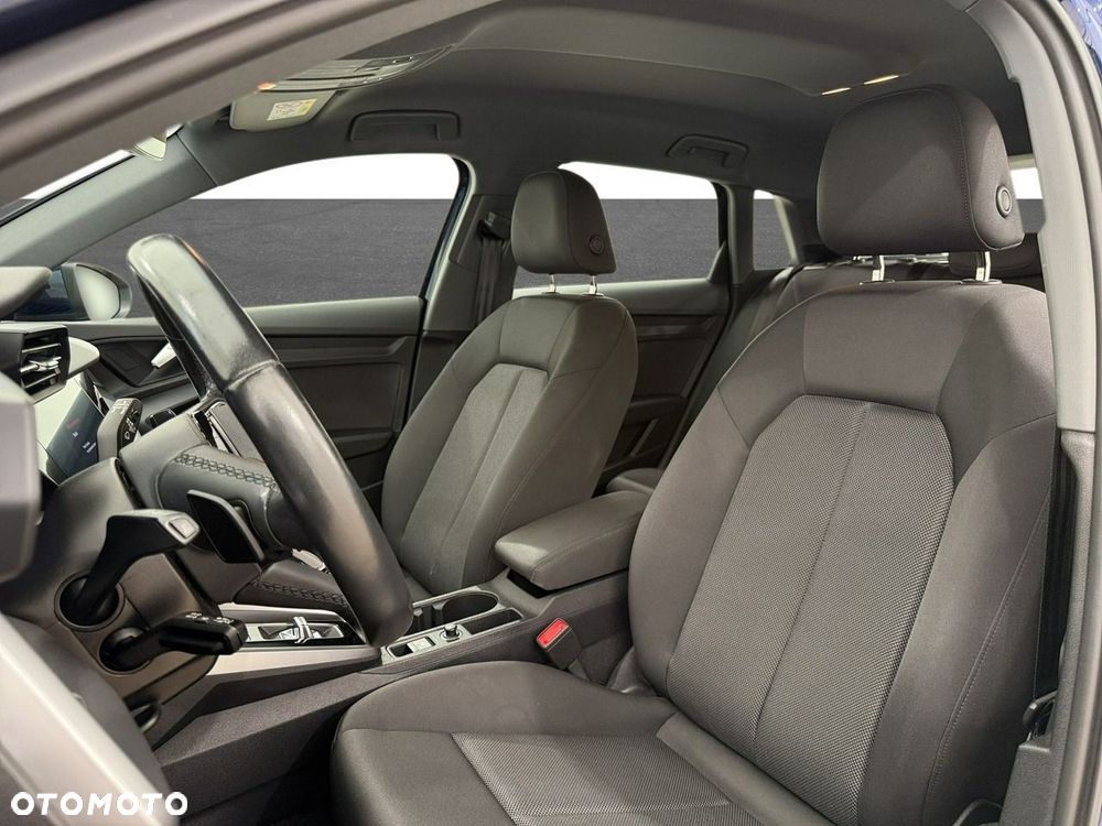 Audi A3 Sportback - 11