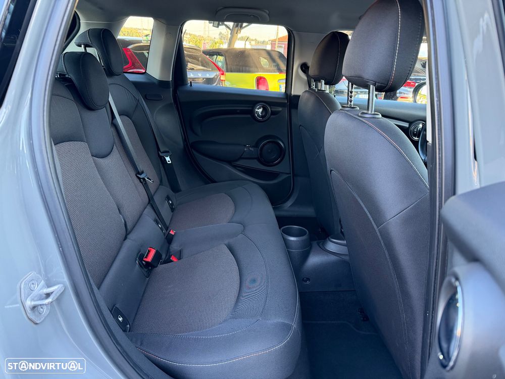 MINI 5 Portas One Sport Edition - 23