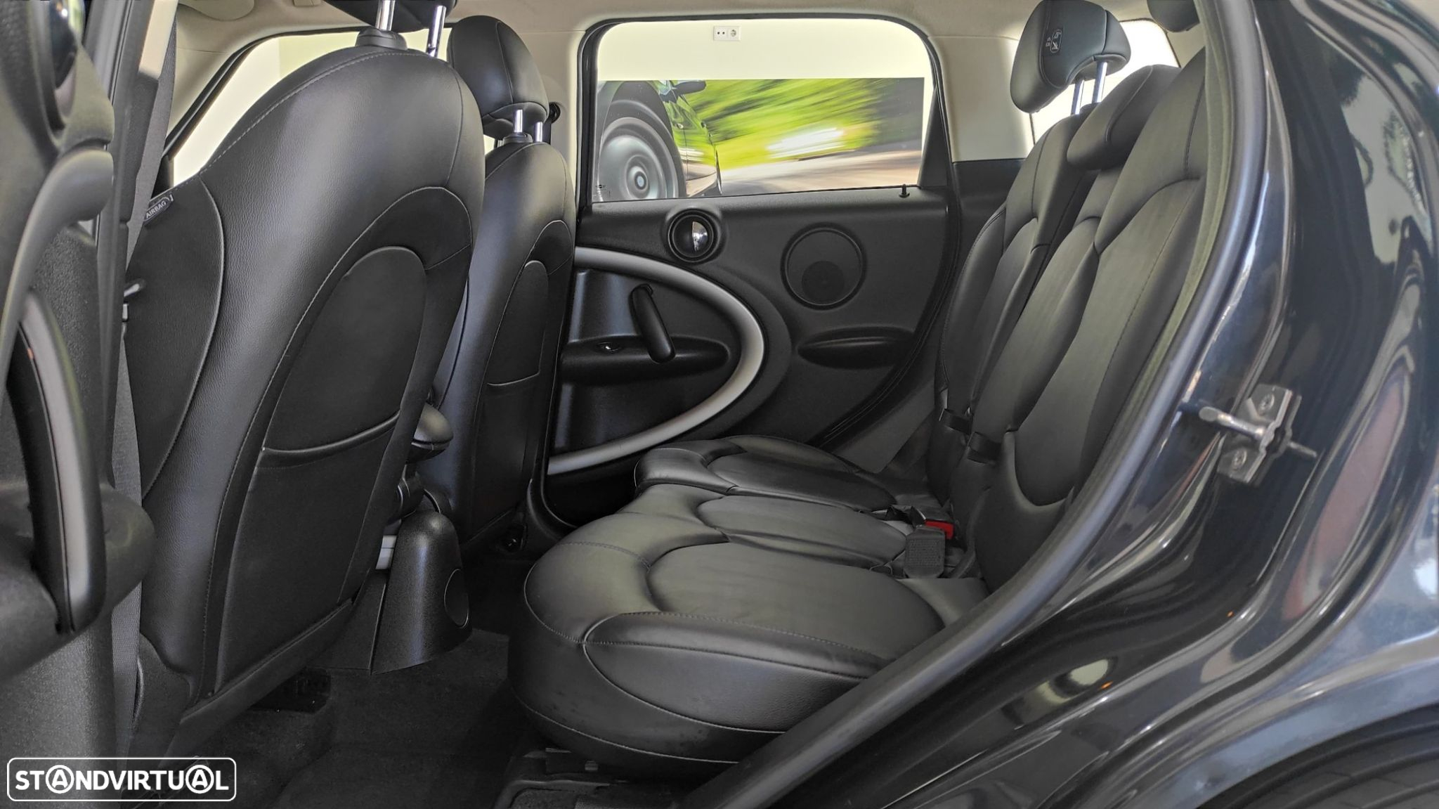 MINI Countryman Cooper D - 18