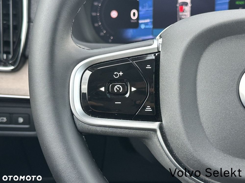 Volvo XC 90 - 11