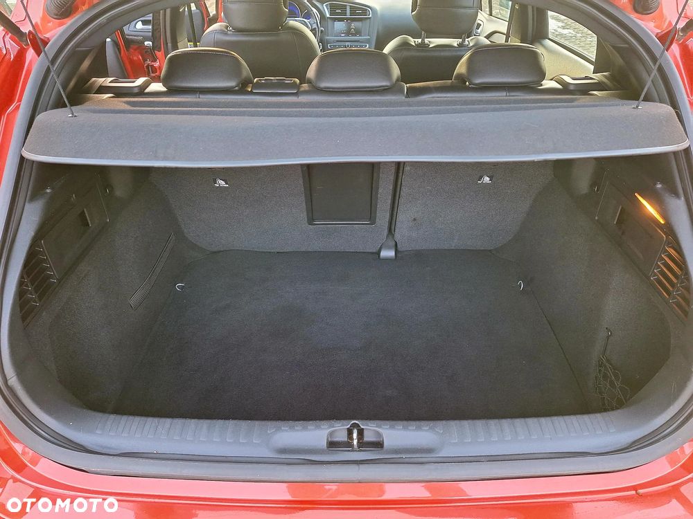 Citroën DS4 1.6 e-HDi SoChic MCP - 16