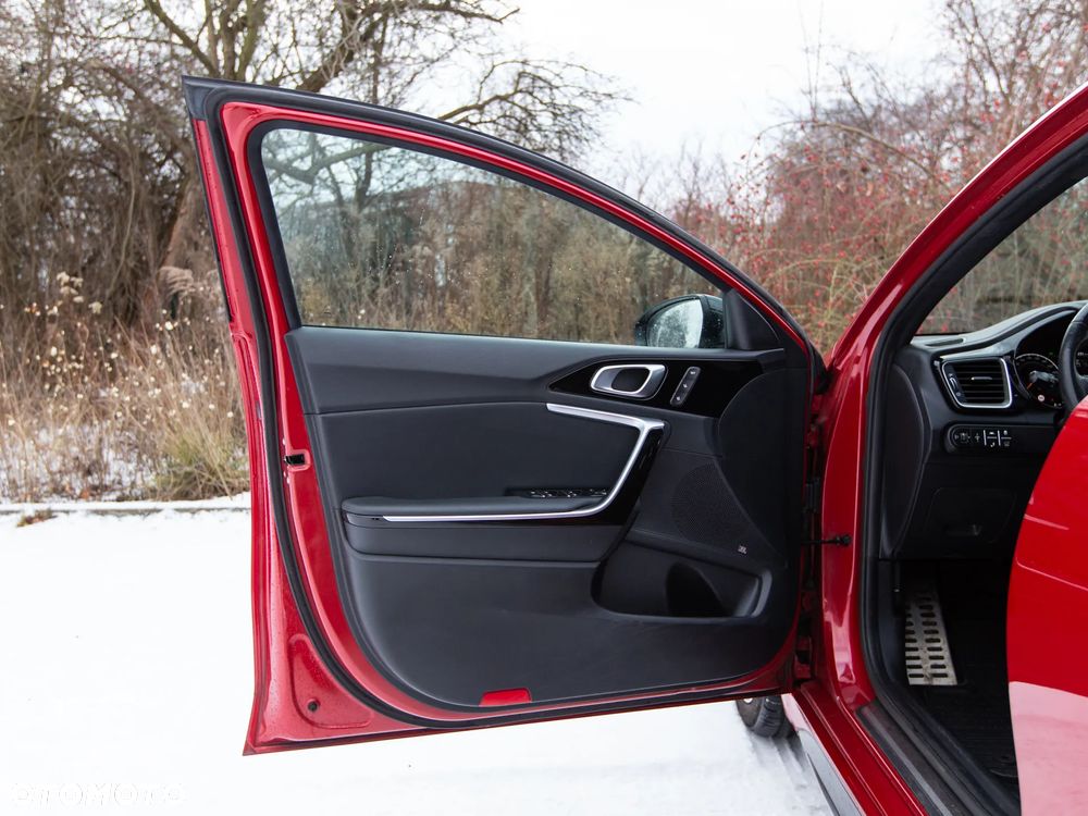 Kia ProCeed 1.6 CRDi DCT7 SCR GT LINE - 14