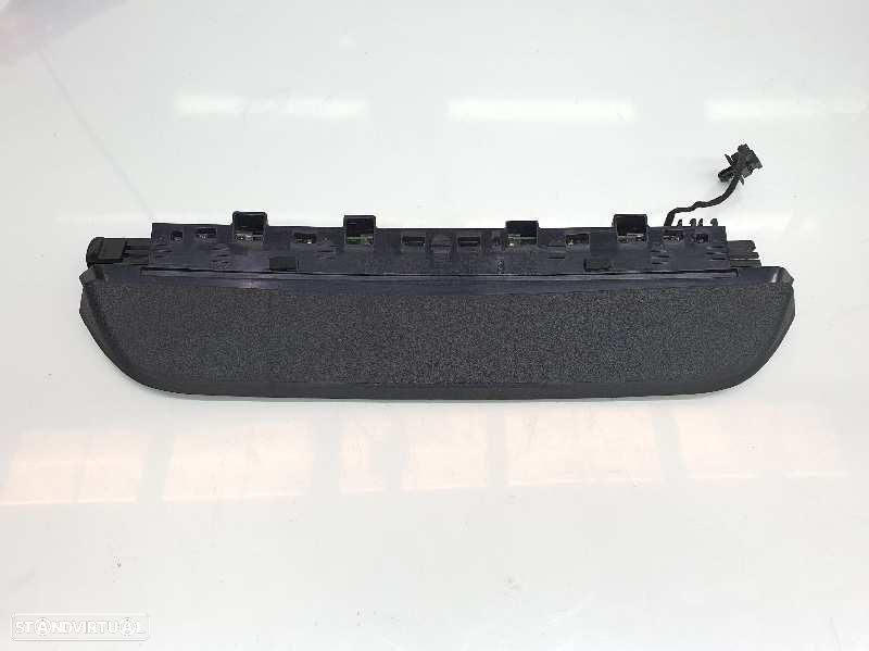 FAROLIM TRASEIRO CENTRAL BMW SERIE X4 F26 - 1
