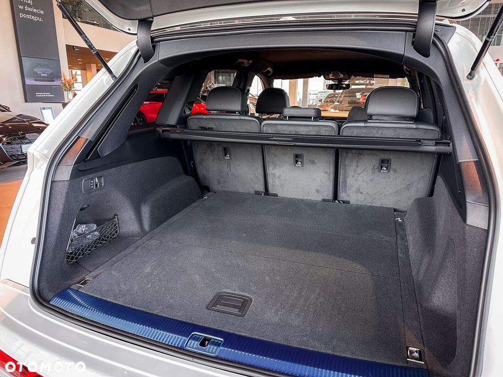 Audi Q7 - 11