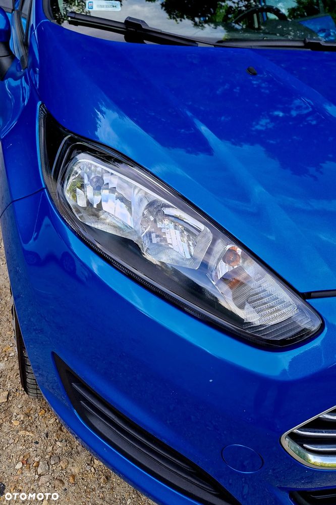 Ford Fiesta 1.25 Ambiente EU5 - 10