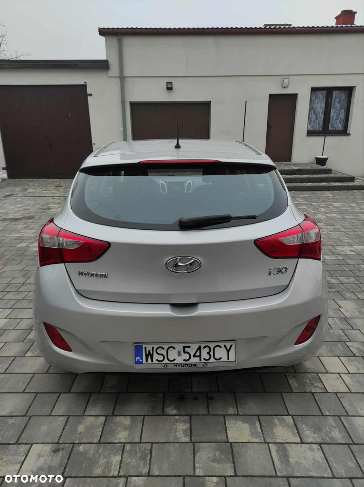 Hyundai i30 1.6 CRDi BlueDrive Comfort - 4