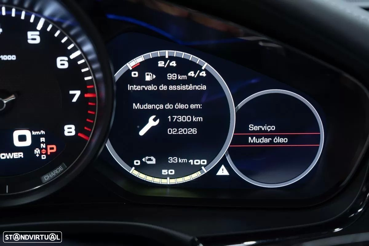 Porsche Panamera Sport Turismo 4 E-Hybrid - 33