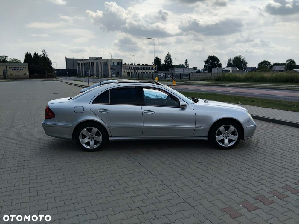 Mercedes-Benz Klasa E 320 CDI 4-Matic Avantgarde - 5