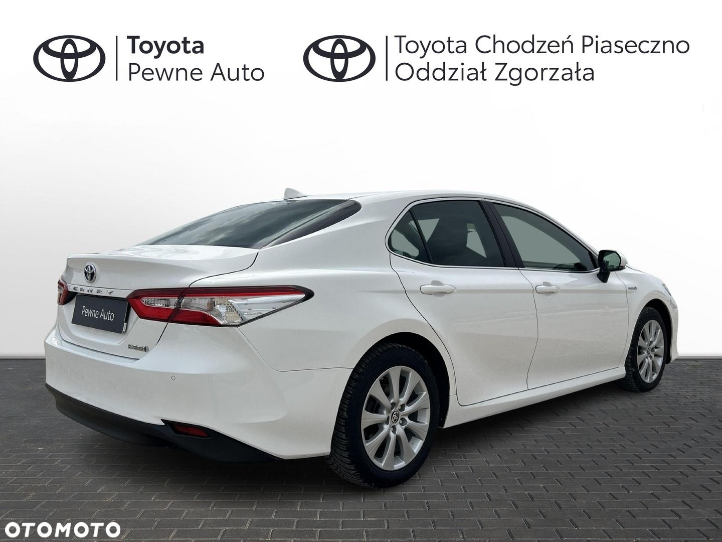 Toyota Camry - 7