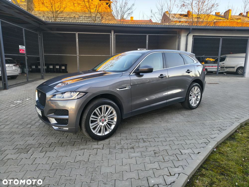 Jaguar F-Pace 2.0 i4D AWD Prestige - 9