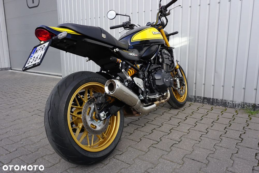 Kawasaki Z 900 RS - 19