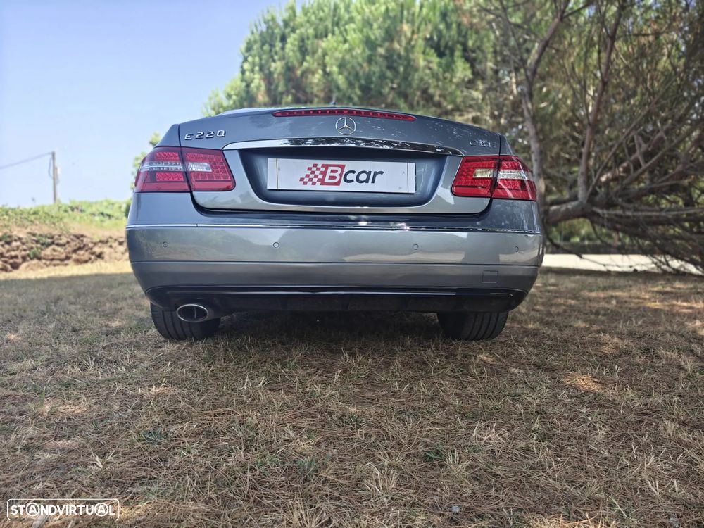 Mercedes-Benz E 220 CDi Avantgarde BlueEfficiency - 11
