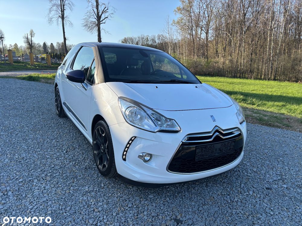 Citroën DS3 THP 155 SportChic - 4
