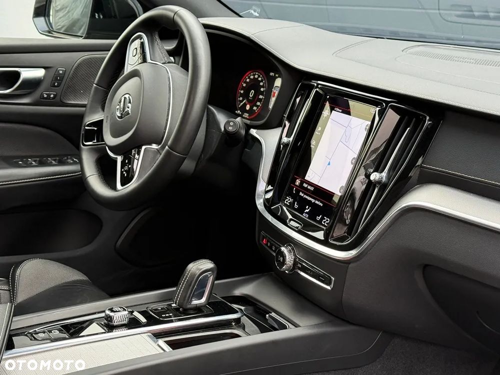 Volvo V60 B4 D Geartronic RDesign - 5