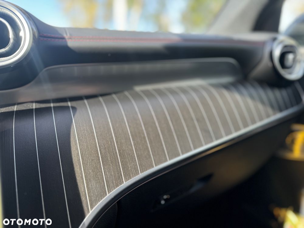 Mercedes-Benz GLC - 7