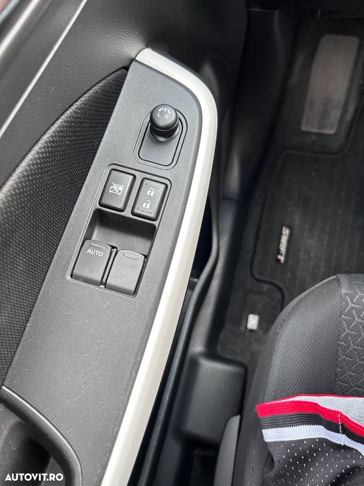 Suzuki Swift M-Hybrid 1.2 Passion - 11