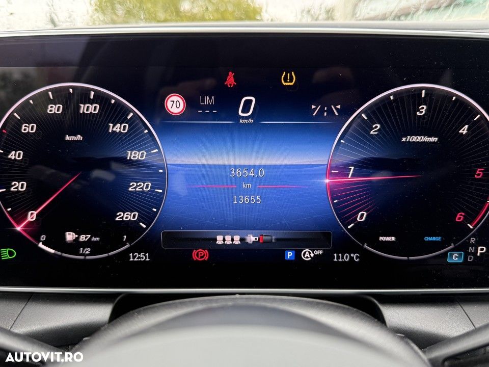 Mercedes-Benz GLC 300 d 4MATIC MHEV - 24