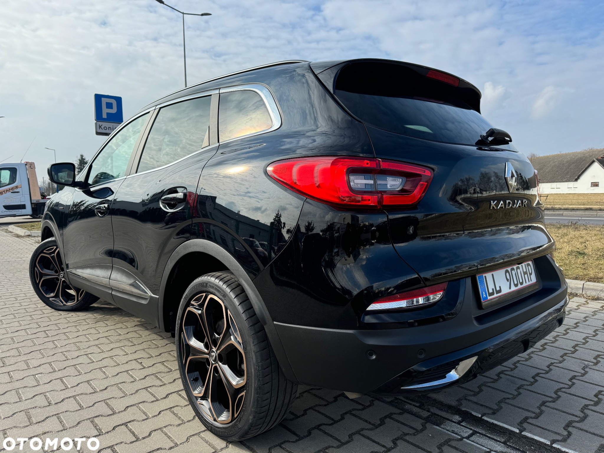 Renault Kadjar TCe 140 EDC GPF BLACK EDITION - 12