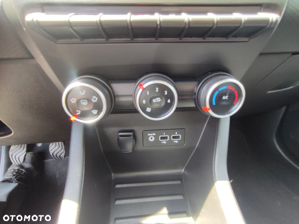 Renault Clio SCe 75 BUSINESS EDITION - 17